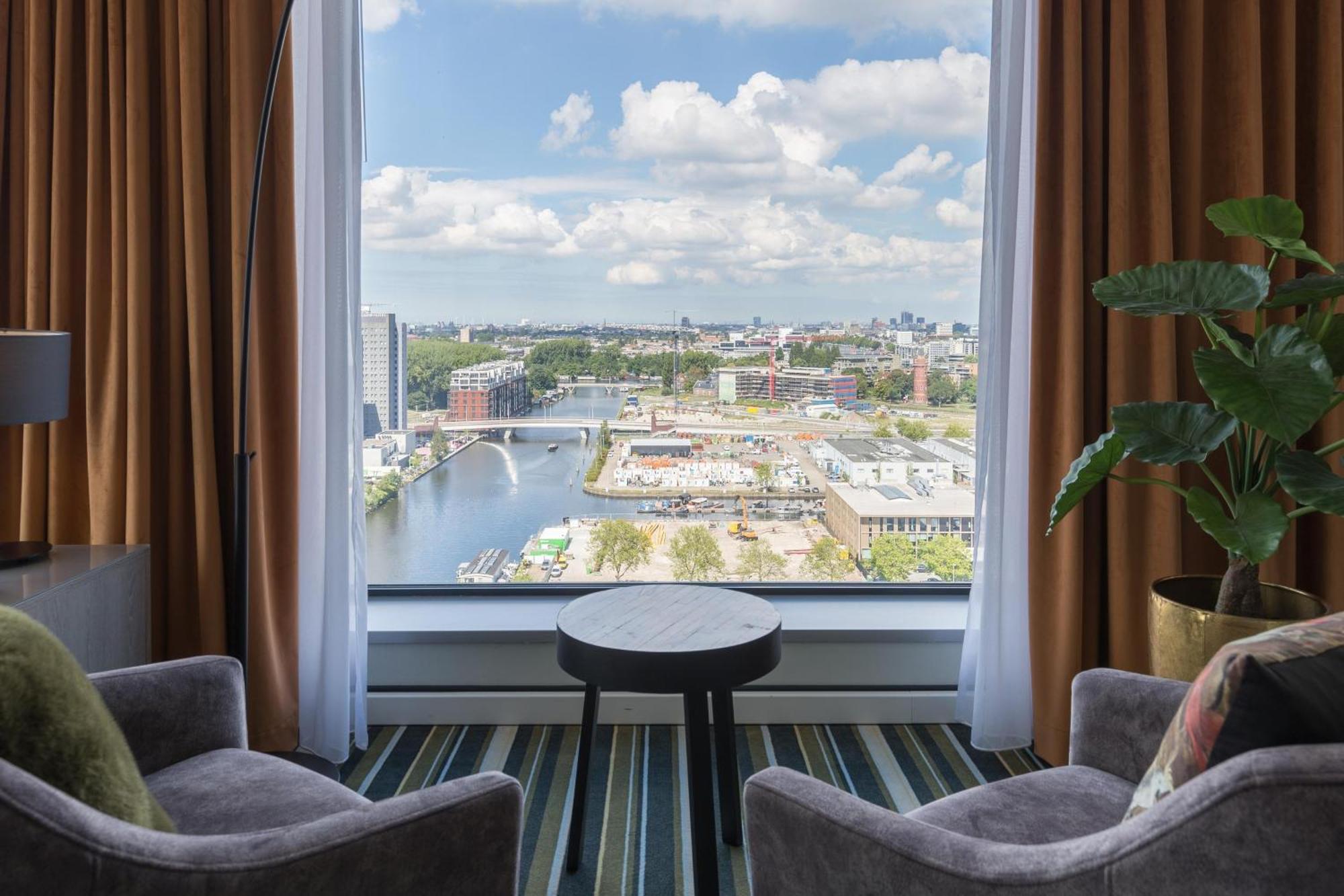 Leonardo Royal Hotel Амстердам Экстерьер фото
